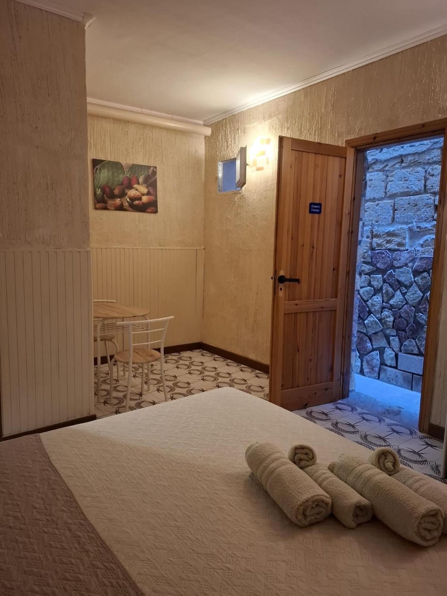 La Terrazza Sul Mare Camera Vicino Aereoporto&Mare Sicilian Vintage Style Seaside Room 奇尼斯 外观 照片